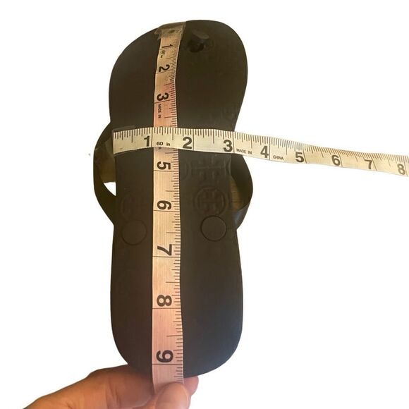 Tory Burch Flip Flops- Large - Picture 6 of 6